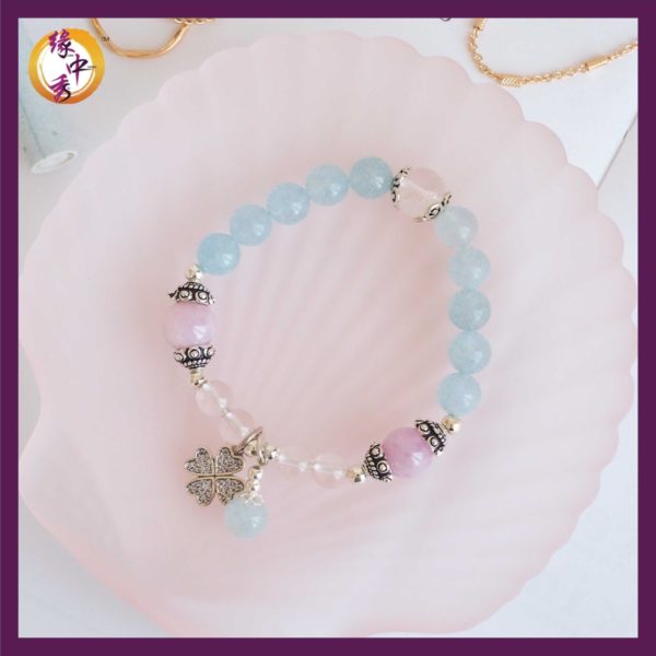 1. Yuan Zhong Siu Ocean Phoenix Aquamarine Bracelet