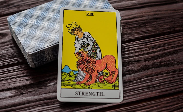 2024 The Year Of Strength Embrace Your Inner Lion Yuan Zhong Siu   Yuan Zhong Siu Tarot Card Strength 2024 